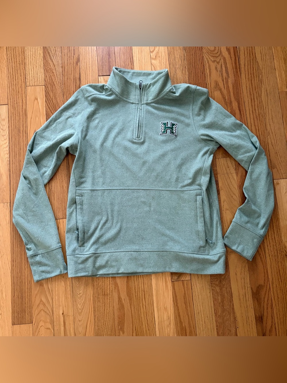 Hawaii Rainbow Warriors Antigua Women's Crush Quarter-Zip Fleece Sweatshirt NEW